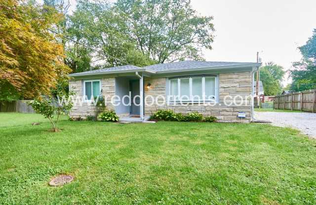 Coming Soon! Check out this adorable and affordable 2 bedrooms/1 full bath home! photos photos