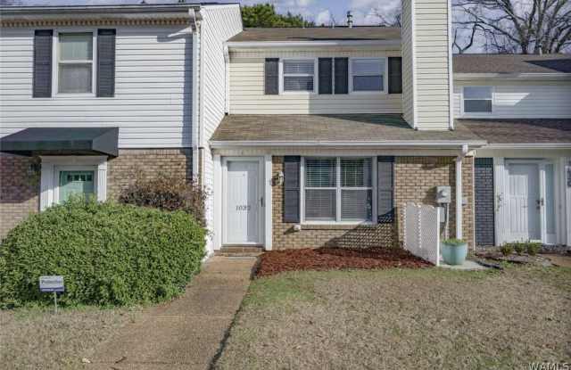 1032 Fairfax Drive photos photos