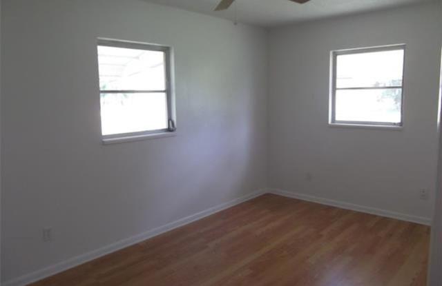 Single Family Home 2BR 1BA MOVE IN SPECIAL FIRST MONTH FREE! - 10 Willow Street, Lehigh Acres, FL 33936