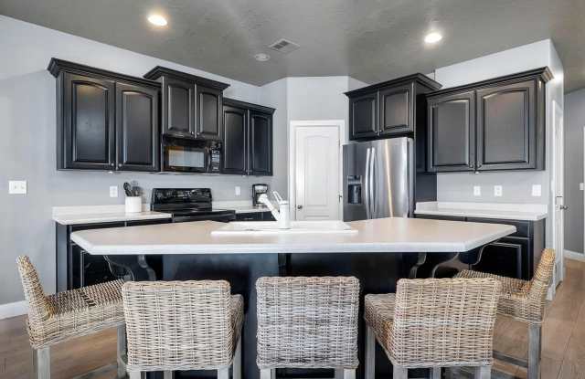 Charming & Spacious 3-Bed, 2-Bath Single-Family Home in St. George! Gallery 4