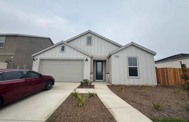 New 4 Bedroom 3 Bath photos photos