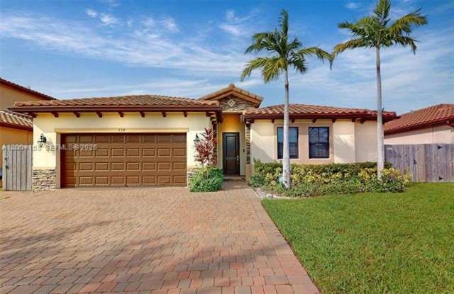 154 SE 23rd Ter HOMESTEAD, FL 33033 photos photos