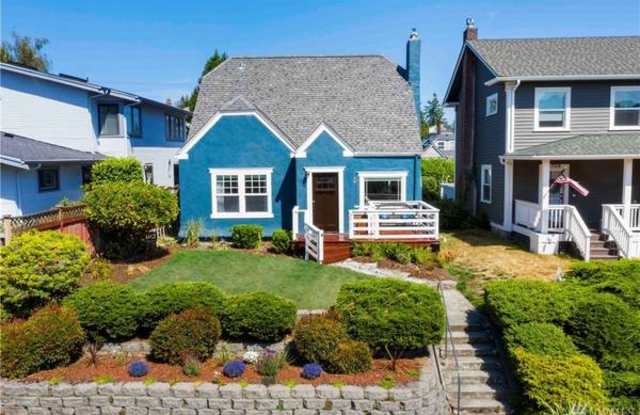 3711 N 30th St - 3711 North 30th Street, Tacoma, WA 98407