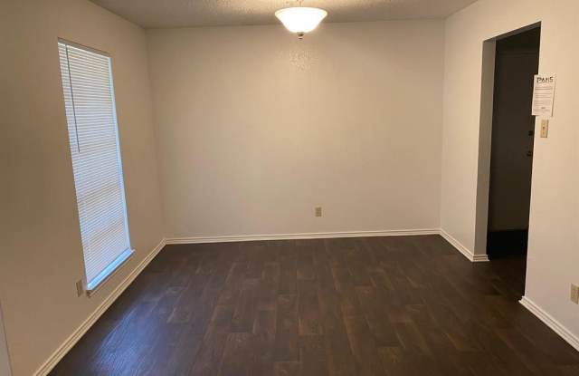 6300 Peggy Drive Gallery 4