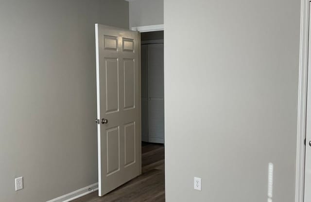 Available Now !! Two bedroom one bath apartment in Gastonia! photos photos