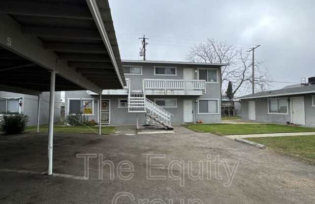 311 E Elm Street -7 - 311 East Elm Street, Hanford, CA 93230 311 E Elm Street -7 - 311 East Elm Street, Hanford, CA 93230