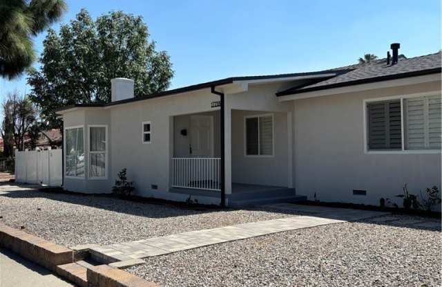 17218 Devonshire photos photos