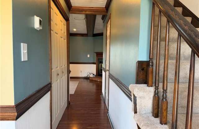 321 San Roman Drive Gallery 2