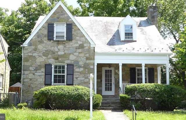 4344 ELLICOTT Street NW photos photos