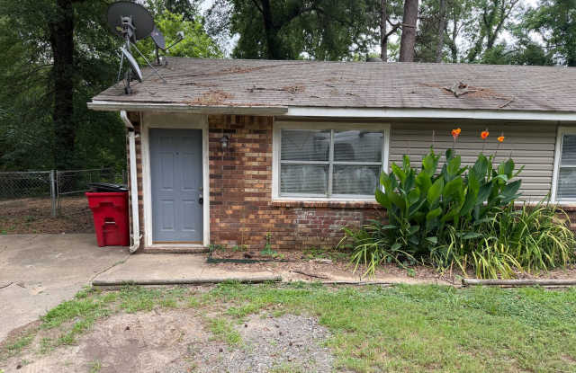 2 Bed 1 Bath Duplex photos photos