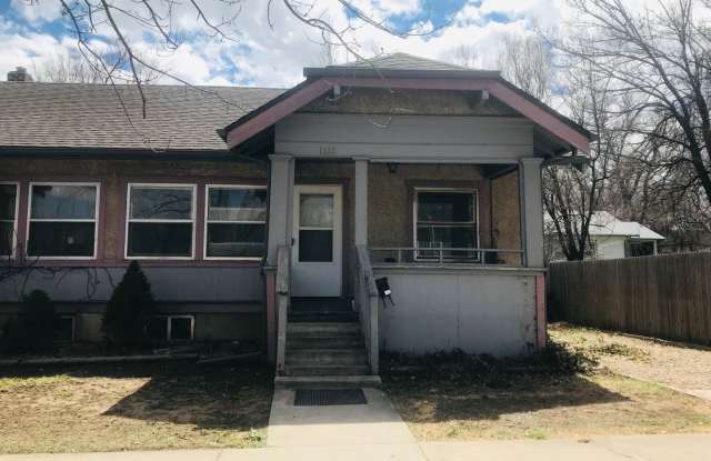 Beautiful 3 Bedroom Duplex - 1120 14th Street, Greeley, CO 80631 Beautiful 3 Bedroom Duplex - 1120 14th Street, Greeley, CO 80631
