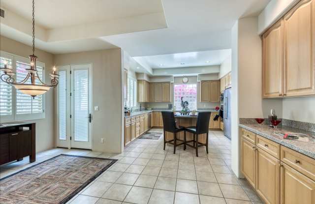 6125 N 31ST Court Gallery 4