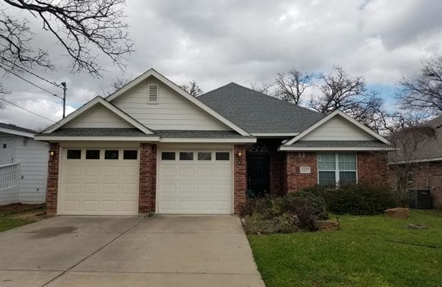 3937 Carver Place - 3937 Carver Place, Irving, TX 75061