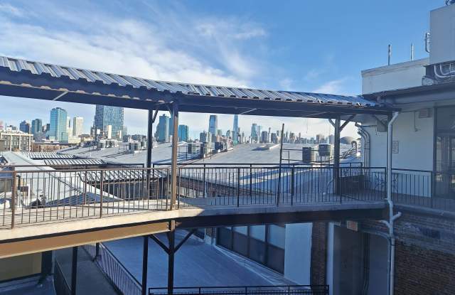 300 COMMUNIPAW AVE - 300 Communipaw Avenue, Jersey City, NJ 07304