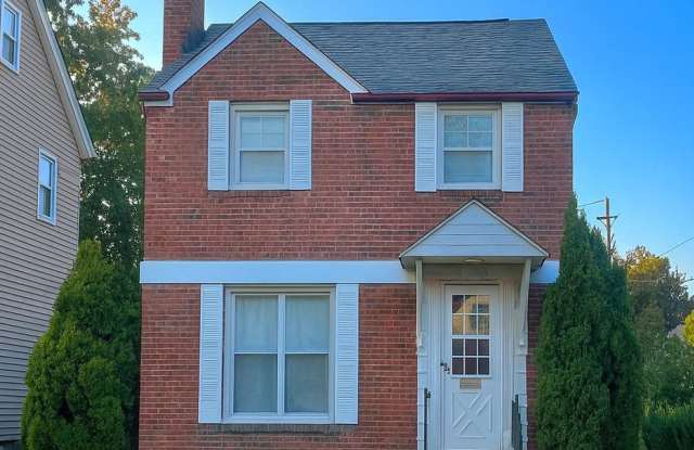 Charming 3-Bedroom Home in Cleveland Heights photos photos
