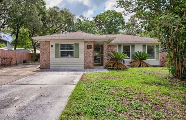 326 Goldenrod Court photos photos