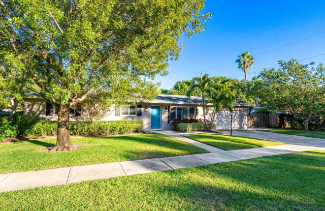 770 NW 3rd Avenue Gallery 3