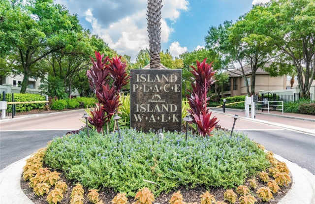 905 NORMANDY TRACE ROAD - 905 Normandy Trace Road, Tampa, FL 33602