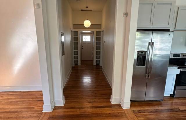 2 BED | 2 BATH | DIXON PARK Gallery 4