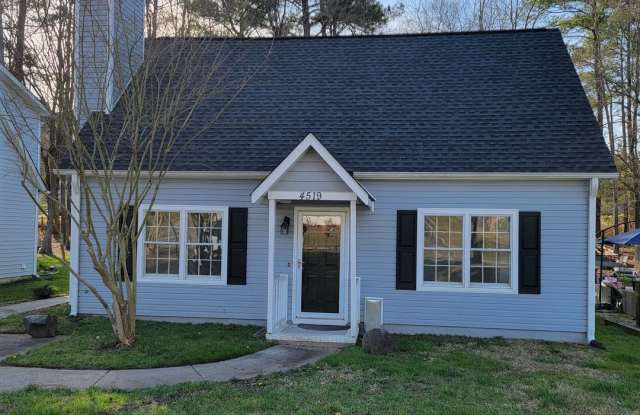 Adorable 3 Bedroom Home in Durham - 4519 Ryan Street, Durham, NC 27704