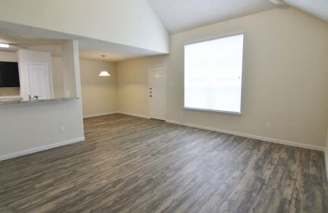 703 Fallow Ln Gallery 4