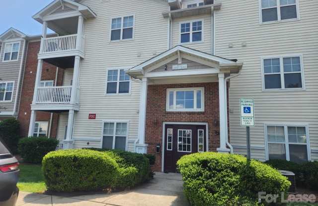 10522 Hill Point Court Gallery 2