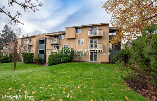 12450 SE 110th Court #101 - 12450 Southeast 110th Court, Clackamas County, OR 97015