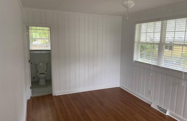 5308 Wrightsville Avenue Gallery 4