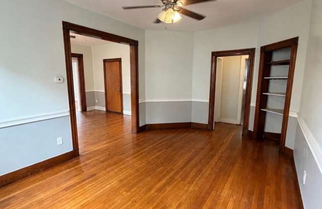 461 Howard Avenue Gallery 4