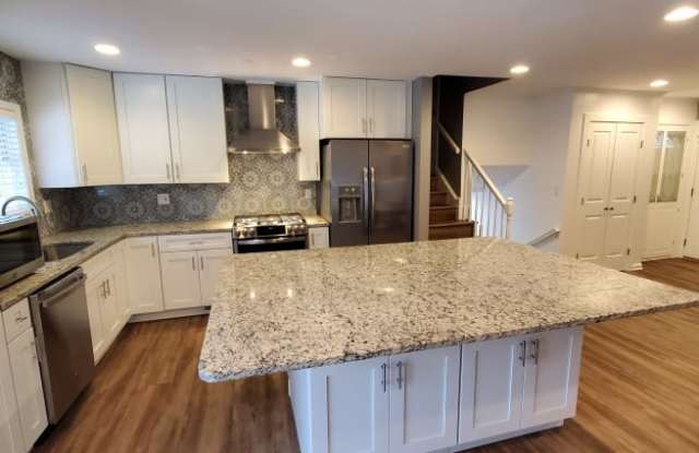 13009 Turkey Branch Parkway photos photos