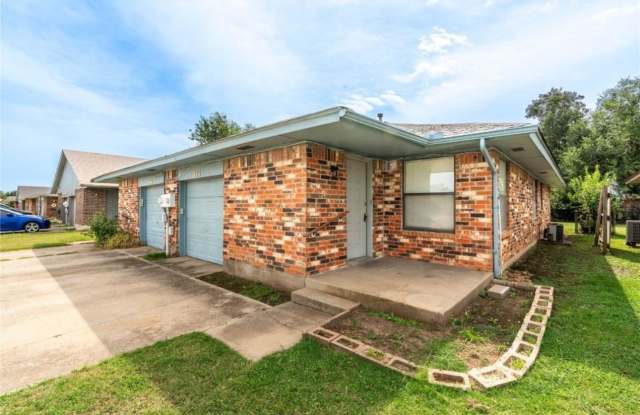 206 Barrett Place photos photos