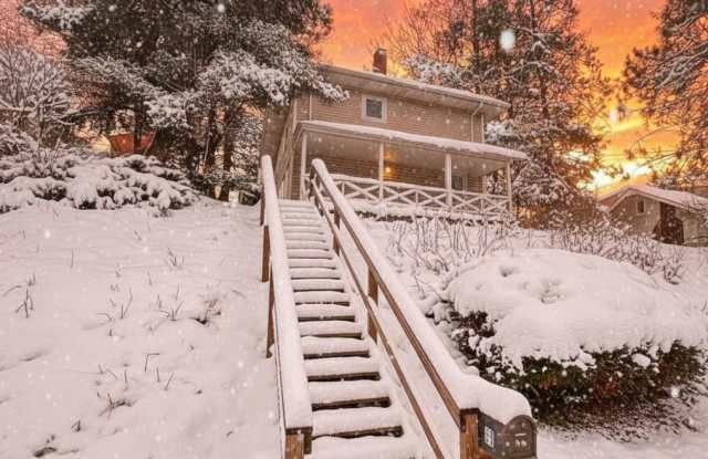 Use Your Tax Return For This Sweetheart of a Deal! This is a Lease-to-Own – Not a typical rental. photos photos