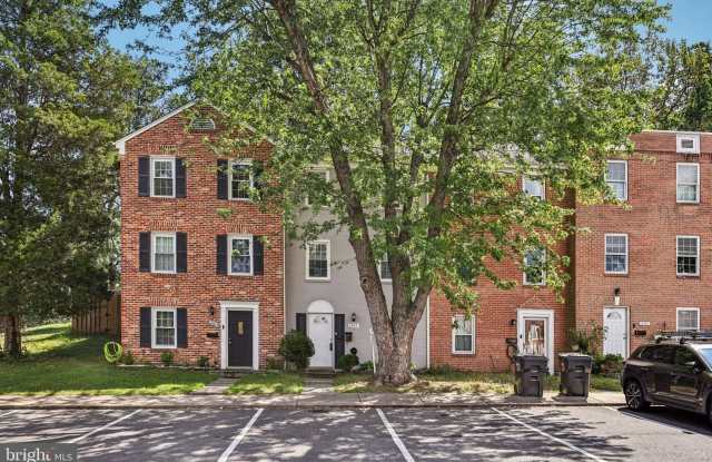 2905 WREN Court photos photos