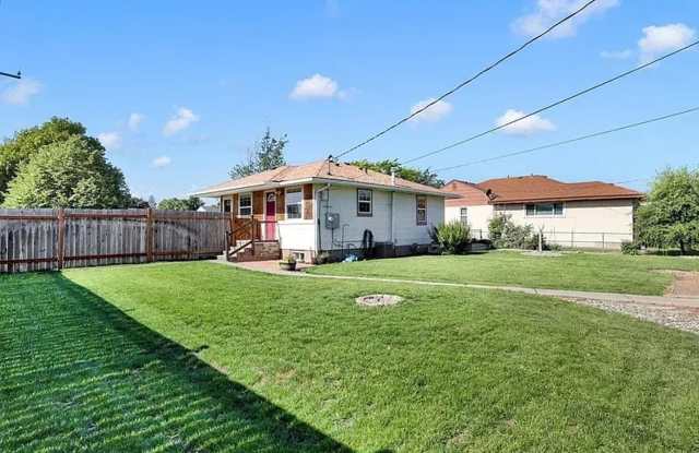 1529 E Bismark Avenue - 1529 East Bismark Avenue, Spokane, WA 99208