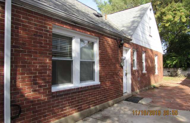 6918 BARTON ROAD Gallery 3