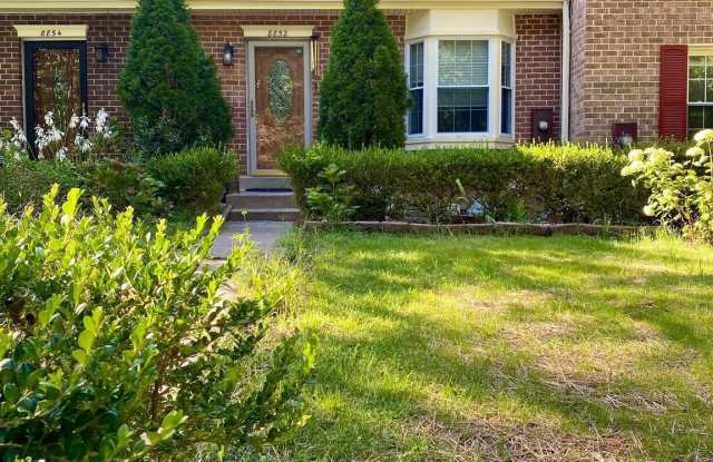 8852 CORK COUNTY Court - 8852 Cork County Court, Burke, VA 22152