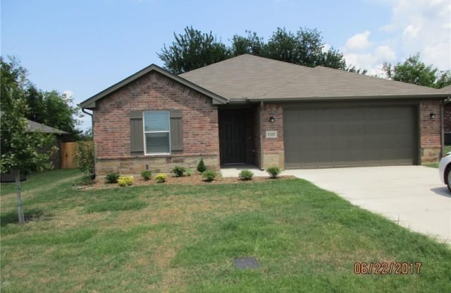 3107 N Hickory Street - 3107 North Hickory Street, Sherman, TX 75092