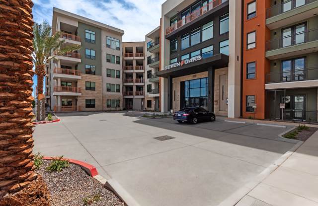 Seven Oaks photos photos
