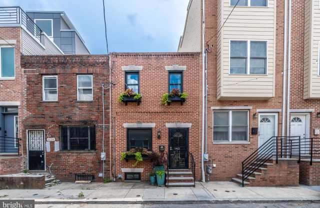 1530 MANTON Street Gallery 2