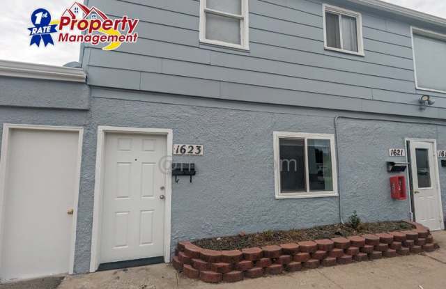1623 S Taggart Street photos photos
