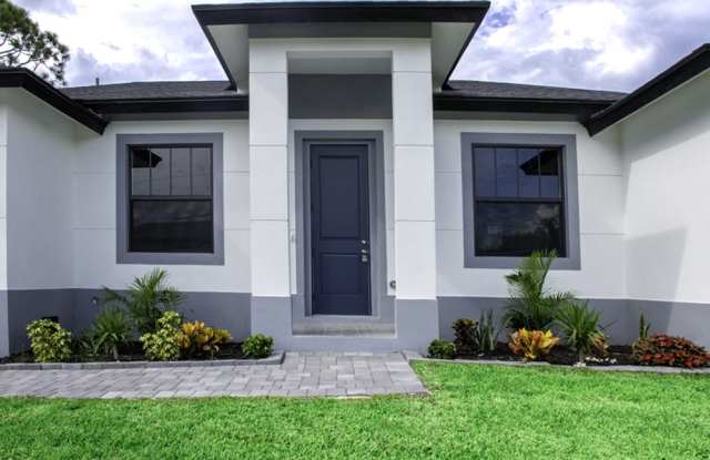 15633 Lakeland Circle Gallery 3