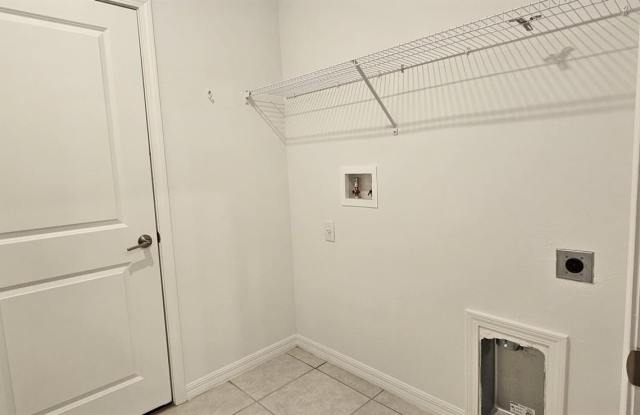 9910 SPANISH LIME Court Gallery 3