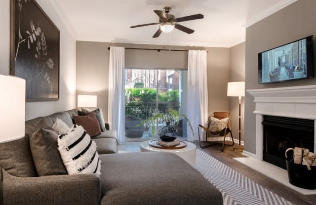 Bailey's Crossing photos photos