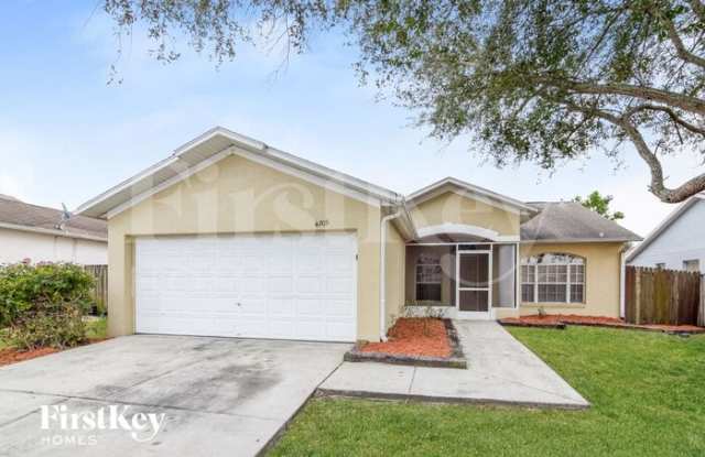 4705 Hunts Court - 4705 Hunts Court, Plant City, FL 33566