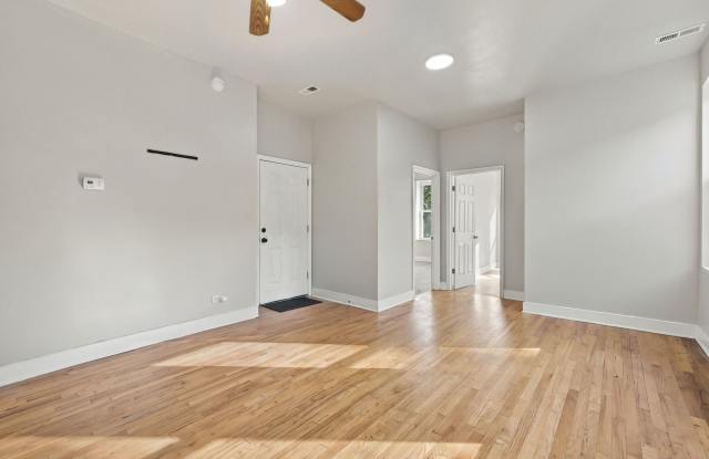 6732 S Michigan Avenue Gallery 2