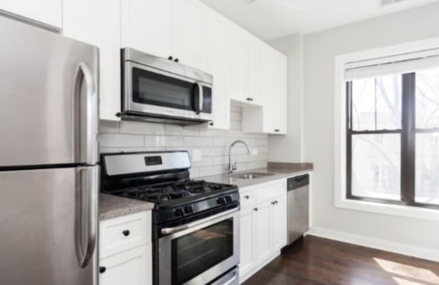 1608 West Belle Plaine Avenue - 1608 West Belle Plaine Avenue, Chicago, IL 60613 1608 West Belle Plaine Avenue - 1608 West Belle Plaine Avenue, Chicago, IL 60613