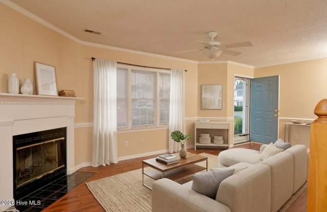 1111 Grovemont Drive Gallery 3