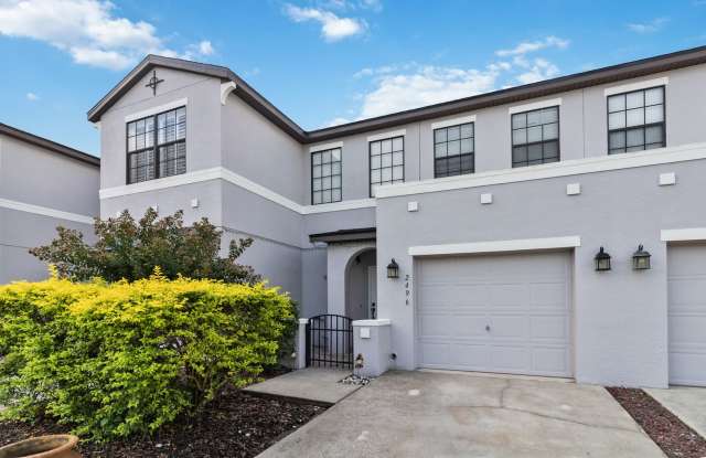 Beautiful 2/2.5 Townhome W/ 1 Car Garage Located in Gated Community in St. Cloud photos photos