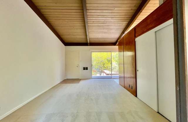 Beautiful 1Bd/1ba Apt Walking Distance to Whole Foods photos photos