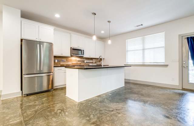 1914 15th Avenue NorthUnit A Gallery 3